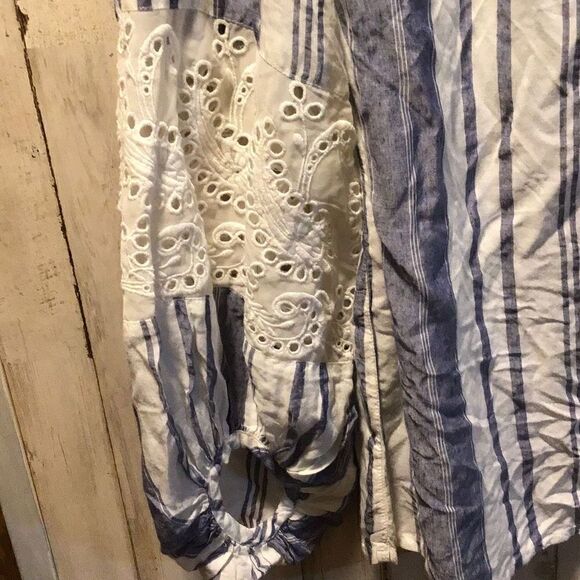 Blouse by Blue Rain size extra small - Picture 2 of 8